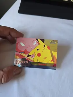 1998 Topps Chrome Pokemon Pikachu Vacation Teamwork Holo Foil - Image 3
