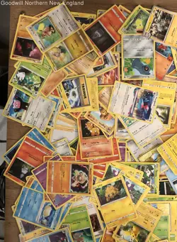 2.5LB Lot of Various Mixed Assorted Pokemon Cards TCG CCG Trading Cards - Image 2