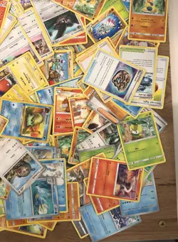 2.5LB Lot of Various Mixed Assorted Pokemon Cards TCG CCG Trading Cards - Image 4