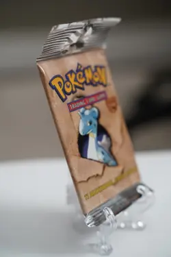 Pokemon WOTC Fossil Unlimited Booster Pack Vintage Sealed TCG Lapras - Image 4