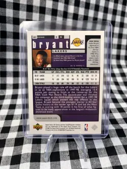 1998-99 Upper Deck UD Choice Preview - Kobe Bryant #69 - Image 2