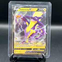 2020 Toxtricity V 70/192 Ultra Rare Rebel Clash Pokemon TCG Possible Mint - Image 1