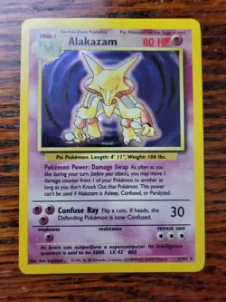 Alakazam 1/102 Holo Rare Unlimited Edition Base Set Pokemon Card 1999 WOTC MP* - Image 1