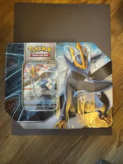 Pokemon TCG V Strikers Tin Sealed Pack 820650809552 - Image 1