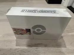 Pokemon TCG Sword and Shield Ultra Premium Collection Charizard Box - Image 4