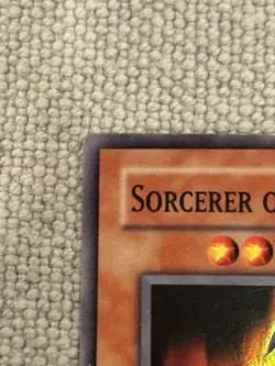 Yu-Gi-Oh! Sorcerer of Dark Magic DPYG-EN010 1st Edition Spellcaster Holo - Image 5