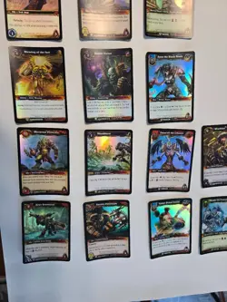 World of Warcraft TCG HUGE Card Lot - Epics, Rares, Foils + Battle of the Aspect - Image 4