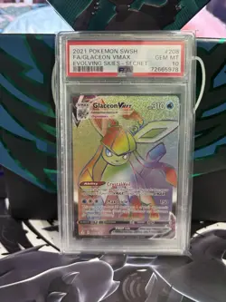 Pokemon TCG Glaceon VMAX Evolving Skies Holo Ultra Rare Card #208 PSA 10 - Image 1