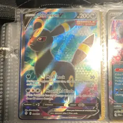 Pokemon Umbreon V Full Art Ultra Rare Holo SWSH07 Evolving Skies 188/203 Card - Image 1