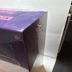 Pokemon Sword & Shield Fusion Strike Elite Trainer Box English - Image 3