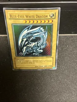 Yu-Gi-Oh! TCG Blue-Eyes White Dragon Kaiba SDK-001 Unlimited Ultra Rare - Image 4