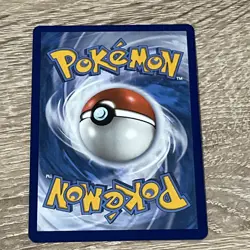 Pokemon TCG Galarian Moltres v Chilling Reign Card 177/198 Near Mint Condition - Image 4