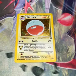 Electrode ~ 2/64 ~ Holo ~ WOTC JUNGLE ~ MODERATE PLAY ~ Pokemon Card - Image 1