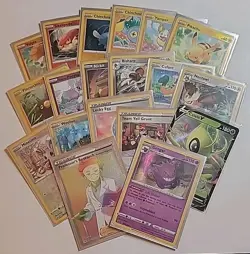 Pokemon SWORD AND SHIELD- Lot of 19 Chase Cards - RH, H, V, RAINBOW - Image 1
