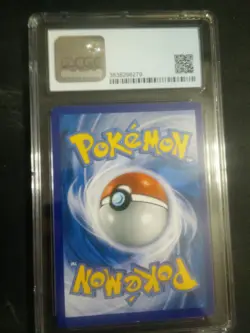 Pokemon CGC 8.5 Charmander 9/108 Holo Evolutions Toys R Us Promo 2016 NM/Mint+ - Image 2