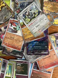 Pokemon Cards Bulk Lot of 1000 Cards with no limit on Rares, holos or reverses - Image 2
