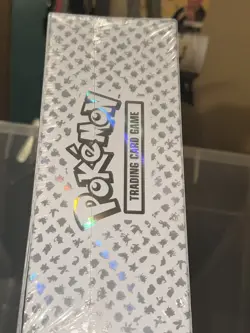 Pokemon TCG: Scarlet & Violet 151 Ultra-Premium Collection Box - 16 Packs 820650855412 - Image 4