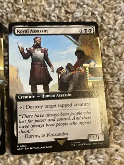 2 - MTG - Royal Assassin ETCHED FOIL - Universes Beyond: Assassin's Creed 0164 - Image 3