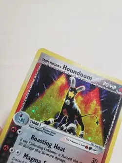 MP Pokemon TCG Team Magma’s Houndoom #10 Holo - 2004 Team Aqua Team Magma - MP - Image 3