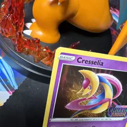 Cresselia SWSH 114 NM+ STAMPED - Cosmic Eclipse PreRelease - Pokemon TCG 2019 - Image 2