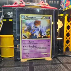 Nidoqueen Triumphant Pokemon TCG 28/102 HeartGold & SoulSilver Rare - Image 3