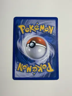 Pokemon Moltres Holo Rare B&W Legendary Treasures 22/113 NM - Image 2
