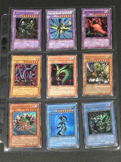 Yu-Gi-Oh! Vintage Binder Lot Holo Blue Eyes White Dragon Red Eyes 189 Cards - Image 3