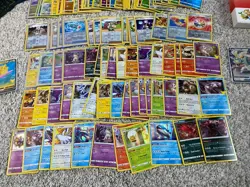 Massive 1000+Pokemon Card Lot Over 100 Foils, Rares, V's 2020s Sets 25 SWSH Many - Image 2