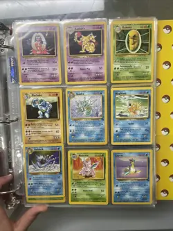 Pokemon Vintage Binder Collection (300 Cards) Wizards Base Set ETC - Image 5
