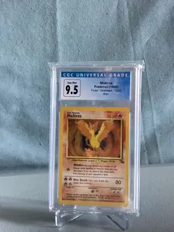 Moltres Pokemon (1999) Fossil 12/62 Holo CGC 9.5 MINT+ - Image 1