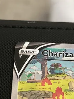 Charizard V Swsh260 Swsh: Sword & Shield Promo Cards Holo - Image 2