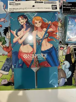 ONE PIECE CARD GAME: NAMI AND ROBIN STORAGE DECK BOX & 3X Sleeve Packs Vivi - Image 2
