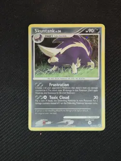Pokemon Skuntank Holo Rare Diamond & Pearl Light Play TCG Card 15/130 English LP - Image 1