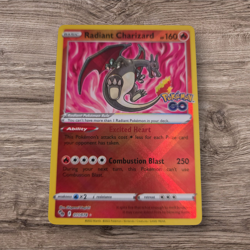 Radiant Charizard 011/078 Pokemon GO Set Holo Rare Near Mint 🔥 Shiny Charizard - Image 1