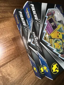 Pokemon TCG: 2x Pikachu V Box. Fusion Strike / Brilliant Stars Pikachu V Boxes - Image 5