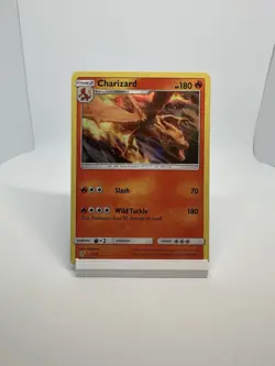 Charizard 5/18 Ultra Rare Card Pokemon Detective Pikachu - Image 2