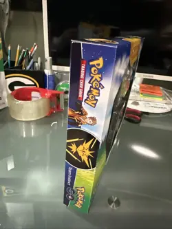 Pokemon TCG Pokemon GO Special Team Instinct Collection Box - 6 Packs - Sealed 820650850530 - Image 3