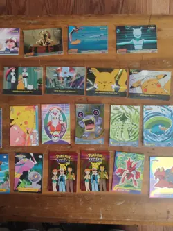 Lot Of 32 Pokemon Cards Lp To Damaged Pre-owned - Image 3