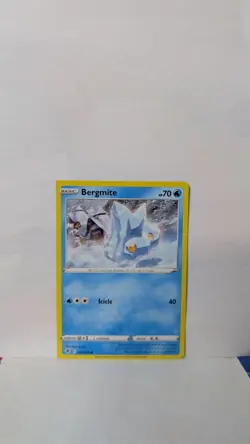2 Corner Square Cut - Bergmite 047/189 - Error Misprint - Pokemon TCG - Astral - Image 3