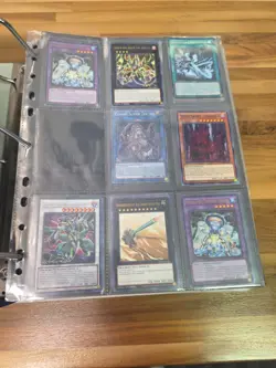 Huge Vintage Yu Gi Oh Trading Card Lot See Photos HOLOS BASE - Image 3
