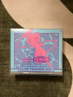 Pokemon TCG Sword & Shield Fusion Strike Pokemon Center Exclusive ETB w Case - Image 1