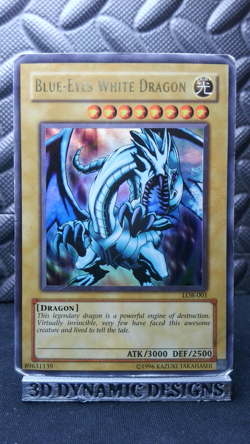 | Yugioh Blue-Eyes White Dragon LOB-001 Ultra Rare OG Legend Of Blue Eyes DMG | - Image 1