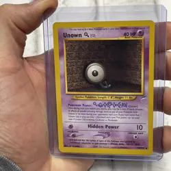Unown [Q] 59/105 Uncommon Neo Destiny Pokemon Card NM Near Mint Vintage Pokemon - Image 1