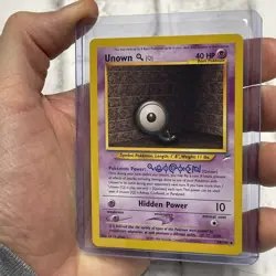Unown [Q] 59/105 Uncommon Neo Destiny Pokemon Card NM Near Mint Vintage Pokemon - Image 2