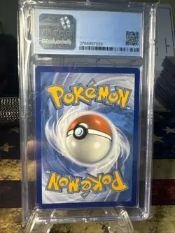 Lugia - (Prerelease) SWSH069 SWSH: Sword & Shield Promo Cards Holo CGC 9 - Image 4