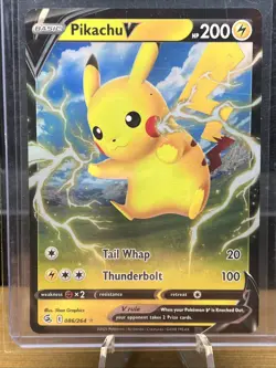 💥 Pikachu V 086/264 Ultra Rare Holo SWSH08: Fusion Strike Pokemon TCG - Image 3