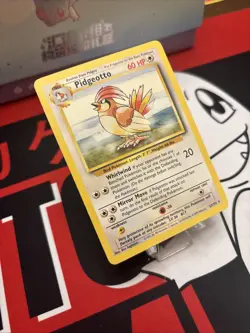 Pokemon TCG Pidgeotto Card 22/102 Base Set, Unlimited Rare, NM Condition - Image 2