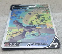Pokemon Aerodactyl V 180/196 Alt Art Holo Rare 2022 Lost Origin TCG Card - Image 3