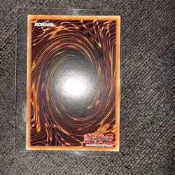 YuGiOh Cyber Eternity Dragon LDS2-EN033 1st Edition Green Ultra Rare - Image 2