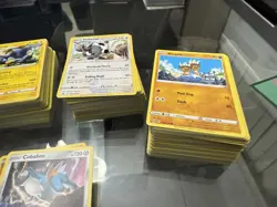 Pokemon Sword and Shield lot - 400+ cards - NM/Mint - Image 3